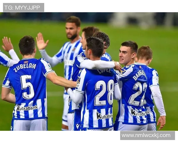 埃因霍温青队迎战登博思队全力争胜的精彩对决